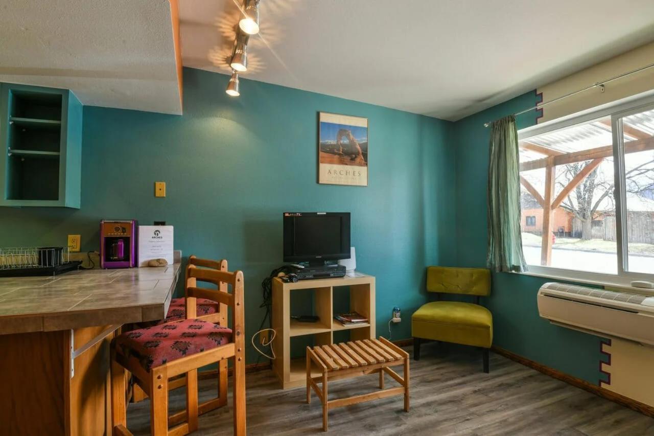 Villa Adventure Haven Near Downtown - Rose Tree 3 Moab Esterno foto